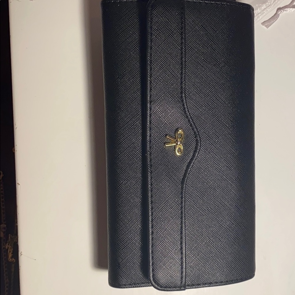 an wallet